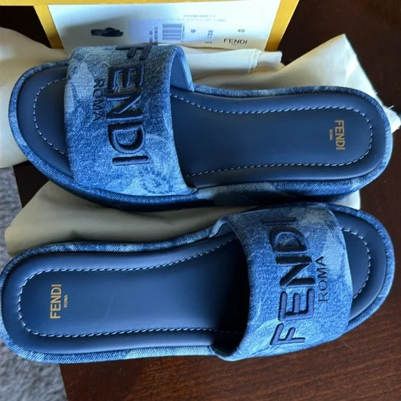 Fendi Blue denim sandals NWT size 40 - Picture 8 of 8